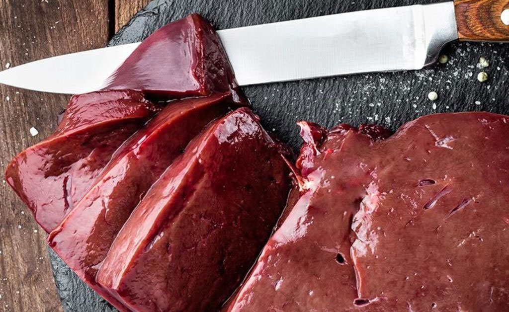 figado alimentado a erva bio